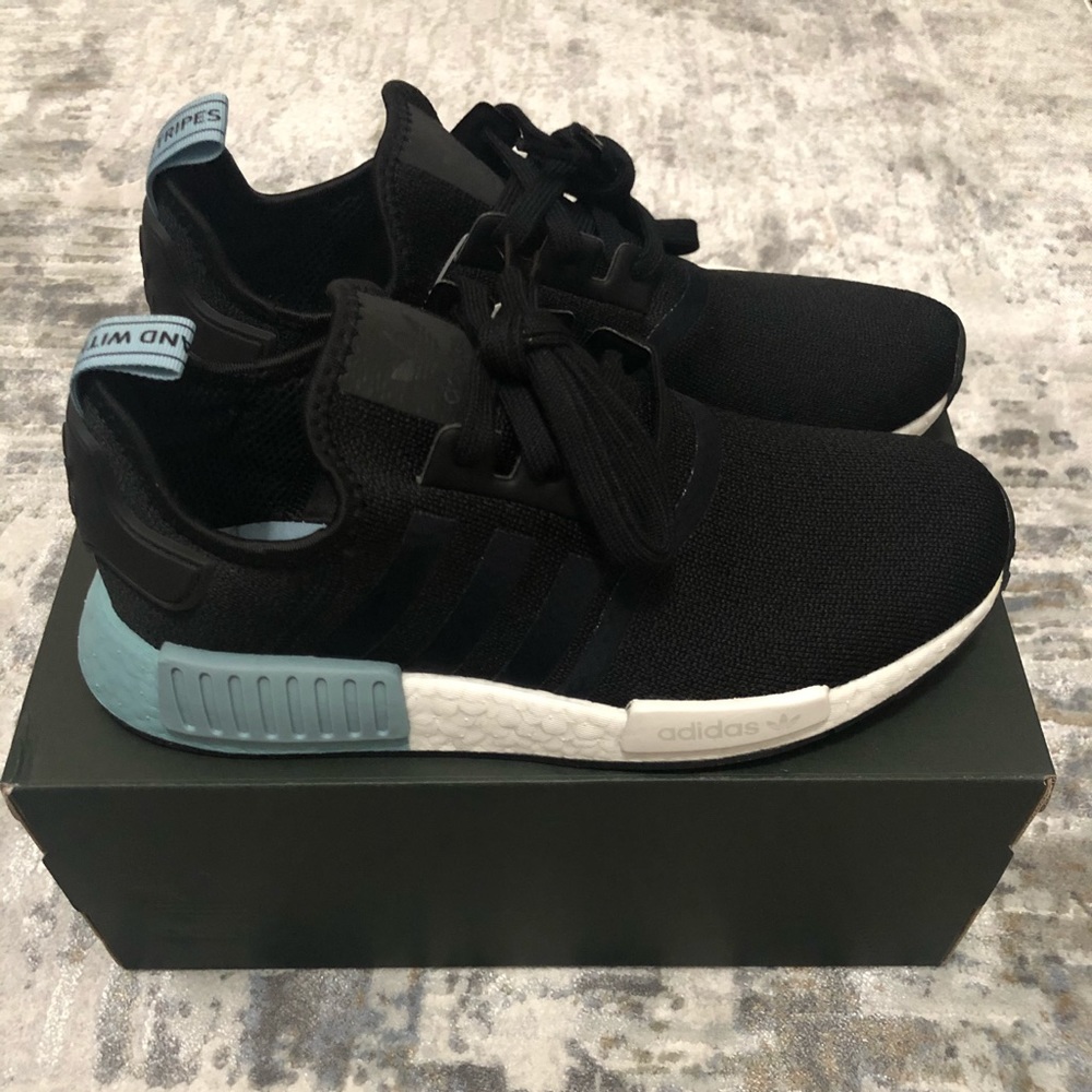 Women Adidas NMD